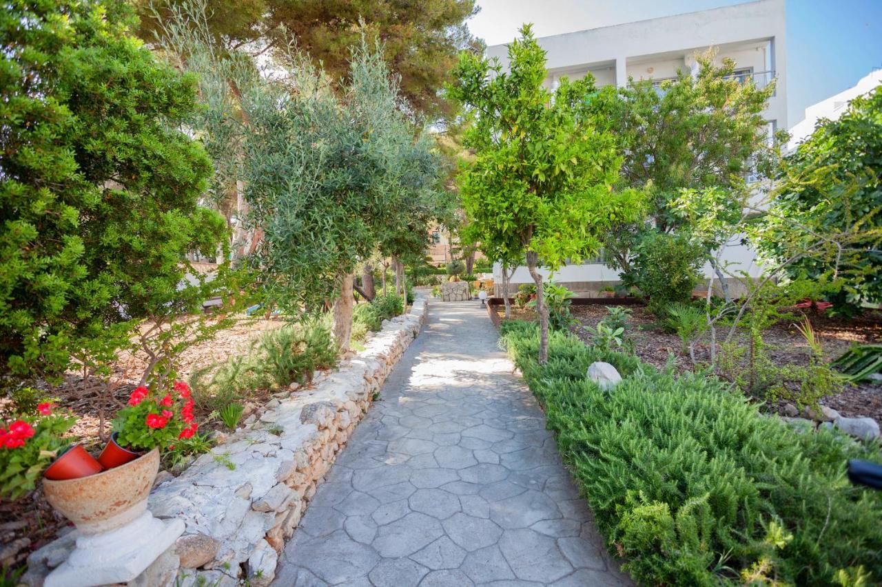 Petit Garden Hotel By Flacalco Cala Ratjada  Exterior foto