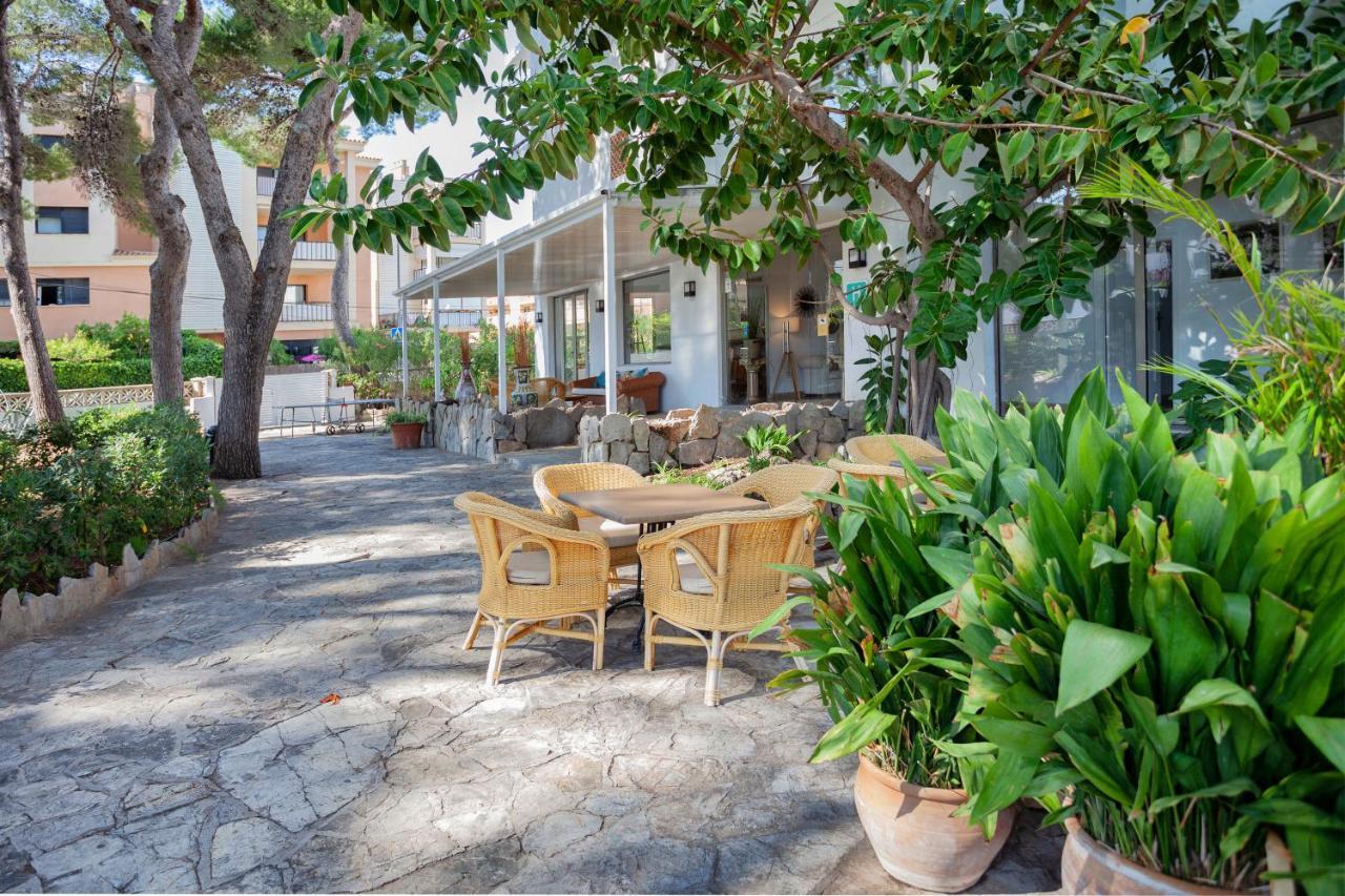 Petit Garden Hotel By Flacalco Cala Ratjada  Exterior foto